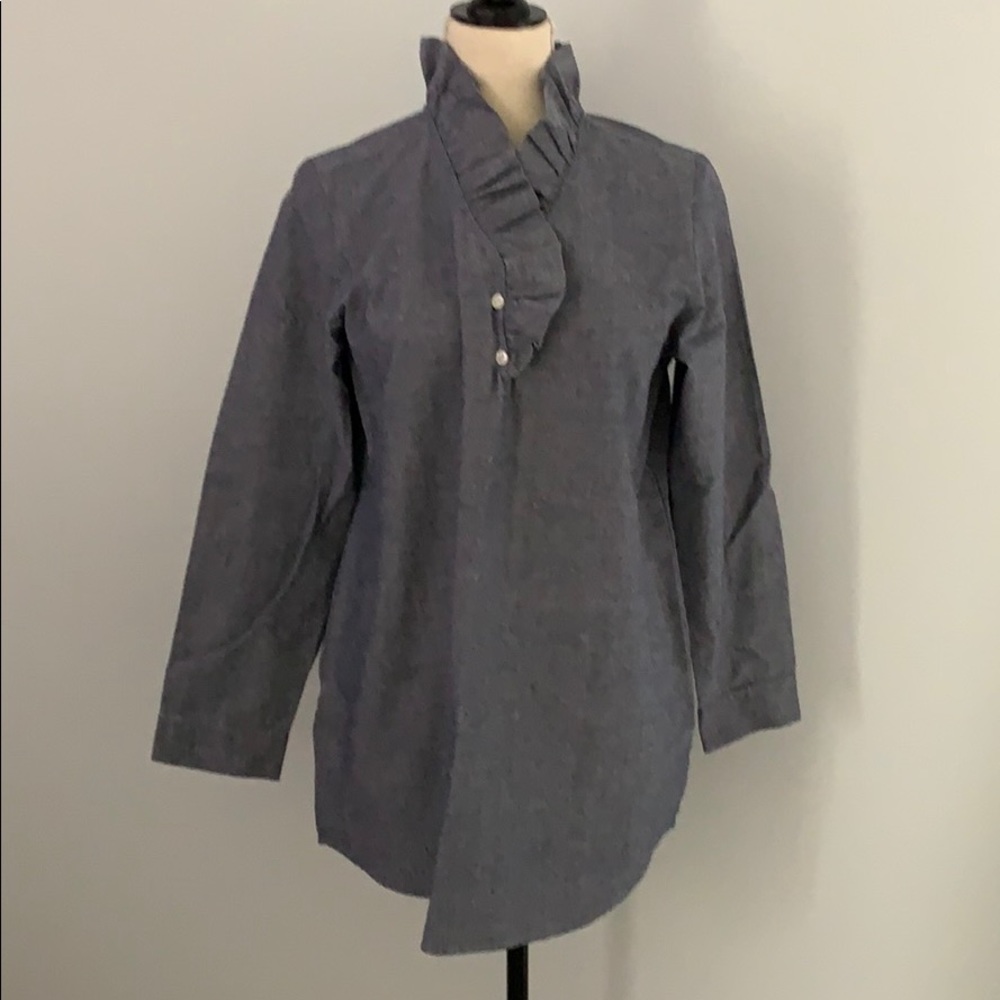 Like new tunic length blouse